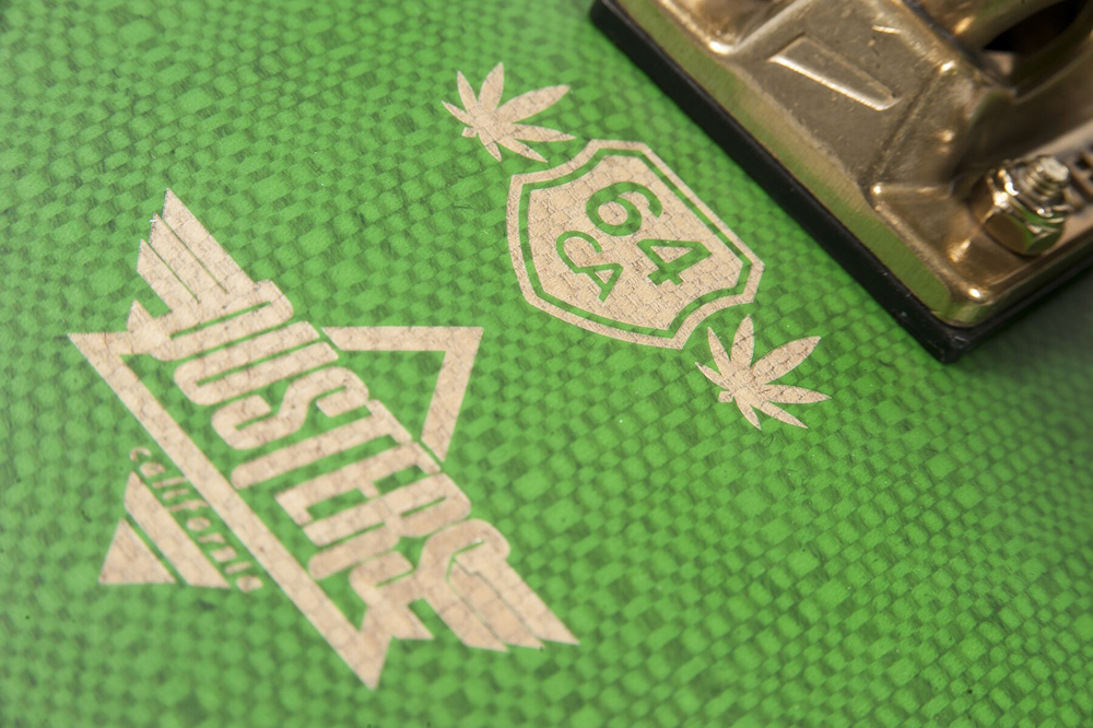 Studio Longboard | Skateshop & Kurse | Aufnahmen und Proberaum